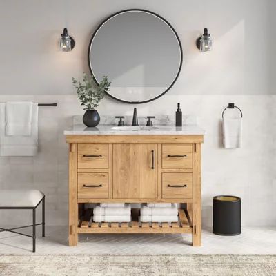 75 Bath Ideas You'll Love - May, 2023 | Houzz Staircase Farmhouse, Entrance Closet, Mom Bathroom, Closet Conversion, Traditional Closet, Farmhouse Staircase, Closet Factory, House Traditional, Design Homes