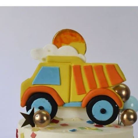 Sami's Cake on Instagram: "Celebrated SAAKSH’s 3rd birthday with his favourite Dump truck 😅 . . . . Hazelnut and vanilla sponge by- @funkybatter Buttercream recipe by - @funkybatter Design Inspiration: @bespokebyjackie #cakes #buttercreamcake #cakedecorating #cartooncake #cake2023 #trendingcakes #constuctioncake #samiscakes #cakeinspo #cakeidea #cakeideas #cakesofinstagram #bakinglove #instagram #cakenestin #instapic #instabake #pastry #chocoholic #fondantcake #cakedecorating #hobbybaker # Dump Truck Cake Ideas, Fondant Truck, Dump Truck 3rd Birthday Cake, Fondant Dump Truck, Dump Truck Cakes, Vanilla Sponge, Cartoon Cake, Buttercream Recipe, Dump Truck