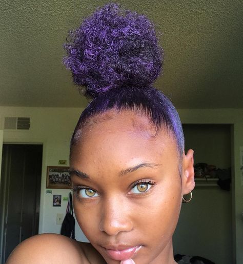 Instagram post by 16; only page. • Nov 5, 2018 at 2:55am UTC Curly Hair Color Ideas Purple, Natural Curly Hair Color, Natural Curly Hair Color Ideas, Hair Color Ideas Purple, Short Lavender Hair, Purple Natural Hair, Lavender Hair Dye, Cute Short Natural Hairstyles, Curly Hair Color Ideas