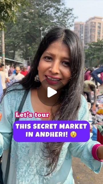 Katran Market Delhi, Street Shopping In Mumbai, Mumbai Shopping Market, Mumbai Street Shopping, Mumbai Shopping, Shopping In Mumbai, Mumbai Street, Electronics Sale, Mumbai Street Food