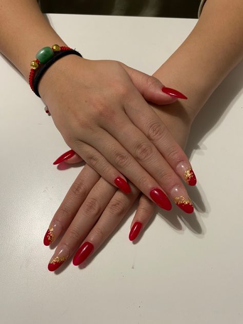 Red Gold Flake Nails, Red Gold Nails, Red And Gold Nails, New Years Nail Designs, Lilac Nails, Long Nail Designs, Red Nail Designs, Holiday Nail Art, New Year's Nails