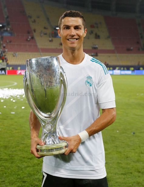 Cristiano Ronaldo UEFA super cup Cr 7, Portugal National Team, Ronaldo Pictures, Cristiano Ronaldo Junior, Uefa Super Cup, Ronaldo Junior, Ronaldo Real Madrid, Ronaldo Cristiano, Spanish Club