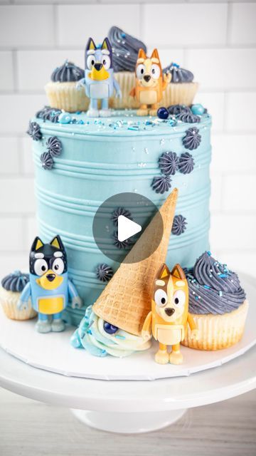 Bluey Cupcake Cake, Bluey Cake Ideas Birthday Boy, Bluey Cupcakes, Bluey Cake Ideas, Bluey Birthday Cake, Ice Cream Cone Cake, Kids Party Food, Cake Boss, Cake Donuts