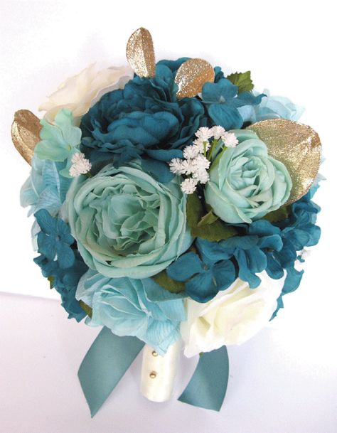 Teal and Mint Bouquet with Gold accents Florida Fall, Small Bridal Parties, Quilt Colors, Gold Wedding Flowers, Blue Gold Wedding, Bridal Parties Pictures, Bridal Bouquet Blue, Wedding Renewal, Blue Wedding Bouquet