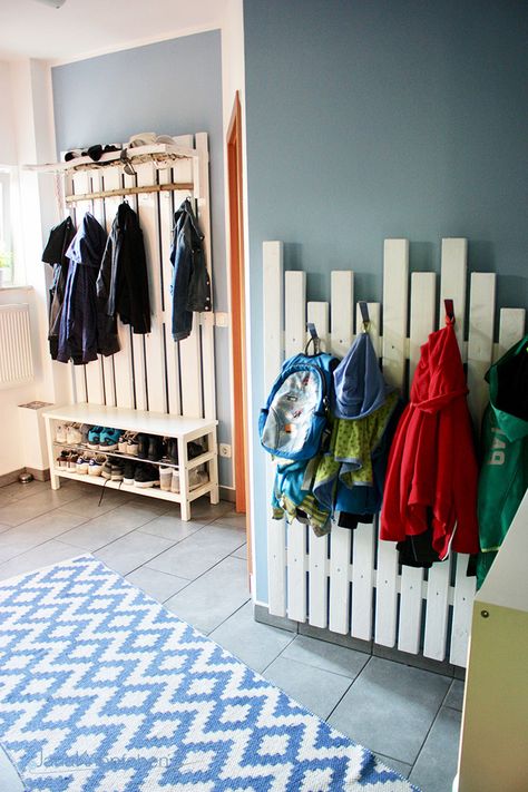 Diy Ikea Hacks, Kids Zone, Ikea Diy, Furniture Inspiration, Ikea Hack, Entryway, Interior Design, Furniture, Home Decor