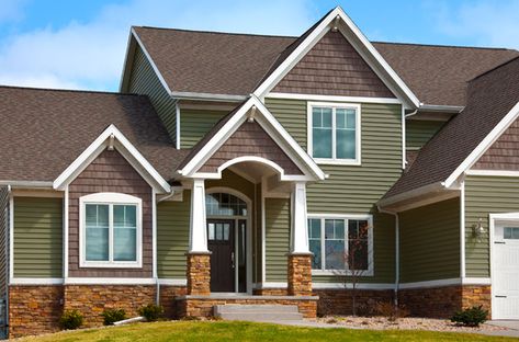 Highland Vinyl Siding | Horizontal Vinyl Siding | Mitten Vinyl Siding Cedar Shake Siding Colors, Exterior Vinyl Siding Colors, Vinyl Cedar Shake Siding, Vinyl Siding House, Royal Building, Vinyl Siding Colors, Exterior Siding Colors, Green Siding, Diy Roofing