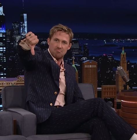 Ryan Gosling Baby, Ryan Gosling Meme, Tonight Show With Jimmy Fallon, Ryan Thomas, Райан Гослинг, Girl Vibe, From Tiktok, The Tonight Show, Matthew Gray Gubler