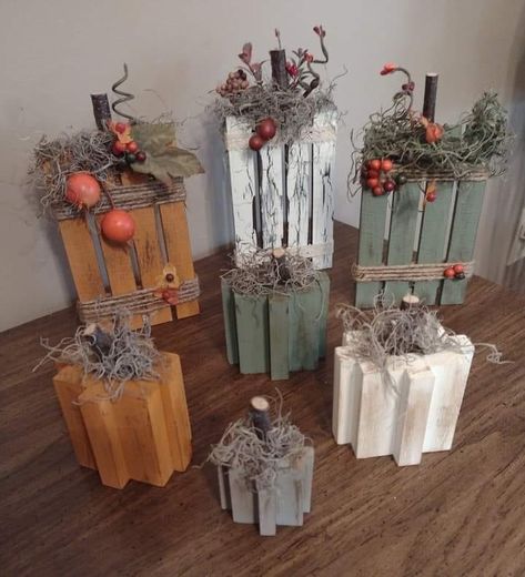 Jenga Block Pumpkins, Dollar Tree Jenga Block Crafts, Jenga Block Christmas, Jenga Crafts, Jenga Block Crafts, Fall Crafts Decorations, Cubicle Accessories, Pallet Pumpkin, Block Pumpkins