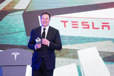 Tesla CEO Elon Musk Gets $700 Million in First Performance-Based Payout Tesla Ceo, Tesla Car, Tesla S, Elon Musk, Opening Ceremony, Supply Chain, Car Ins, Electric Cars, Tesla