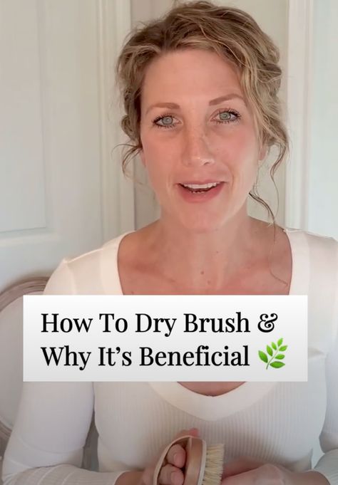 How To Dry Brush & Why It's Beneficial 🌿 #drybrushing #drybrush How To Dry Brush, Lymph Fluid, Toxic Skincare, Lymph Nodes, Remove Toxins, Dry Brush, Dry Brushing, Reduce Inflammation, Brushing