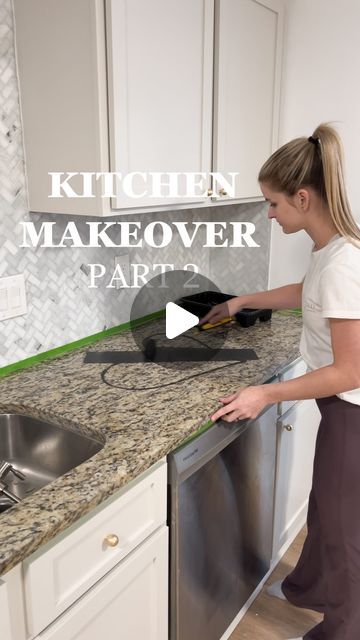 Sammie | diy & furniture flips on Instagram: "Painting my kitchen countertops 🤯 Pt. 2 of the 7-Day Kitchen Makoever #ad   Our granite counters were outdated and you could never tell when they were dirty, which drove me nuts! I used this @rustoleum countertop kit to completely transform my kitchen counters in just a day! What do you think?    I was super skeptical after the first coat but the 2nd and 3rd sealed the deal for me 🤌🏼    Comment “KITCHEN” and I’ll send you the link to everything I used in this makeover, or you can find all inked in my bio! Come back tomorrow for PART 3 where we’re painting my fridge, along with the FINAL REVEAL 🤪   #doy #RustoleumPartner #homedesign #kitchenmakeover #renovation #homehack #diyhack" Painted Granite Countertops, Kitchen Counter Diy, Painted Countertops Diy, Painting Kitchen Counters, Rustoleum Countertop, Painting Bathroom Countertops, Countertop Refinishing Kit, Redo Kitchen Counter Tops, Countertop Remodel