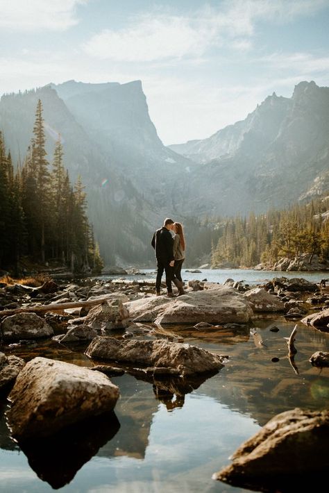 Rocky Mountain National Park Engagements photographed by Meg Layman Photography - Destination Wedding & Elopements Hiking Engagement Photos, Mountain Engagement Shoot, Rocky Mountain National Park Engagement, Mountain Photoshoot, Mountain Couple, Adventure Engagement Photos, Lake Photoshoot, Fall Engagement Pictures, Usa Trip