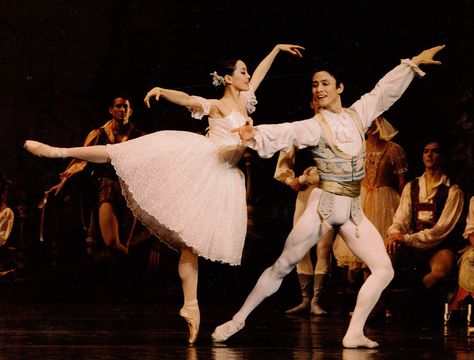 #TBT Pittsburgh Ballet Theatre 1998 performance shot from the classic comedy, “Coppélia!” - Artists: Ying Li & Jiabin Pan Photo: Randy Choura Ballet Duet, Maria Khoreva, Ballerina Poses, Ballet Music, Pan Photo, Ballet Images, The Sleeping Beauty, Ballet Beauty, Male Ballet Dancers