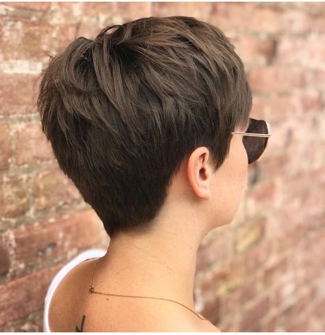 Big Short Hair, Dark Pixie Cut, Short Hair Back, Crop Hair, Short Hair Pixie Cuts, Choppy Hair, Short Hair Trends, Super Short Hair, Shot Hair Styles