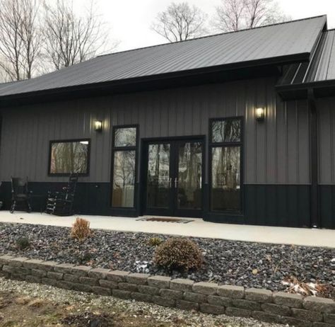 Charcoal Metal House, Dark Grey Metal House, Grey And Black Metal Building, Charcoal Grey Metal Building, Grey Metal Siding House, Charcoal And Black Barndominium, Charcoal Metal Building, Dark Grey Barndominium, Charcoal Barndominium Exterior