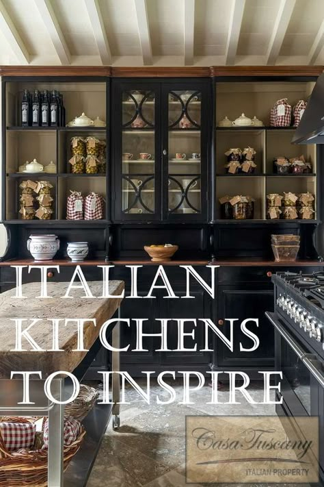 Italian Kitchens Tuscany Tuscan Style, Italian Kitchen Inspiration, Tuscan Villa Kitchen, Italian Home Design Modern, Tuscan Coastal Decor, Country Italian Kitchen, Old World Italian Kitchen, Traditional Italian Kitchen Design, Tuscan Kitchen Ideas Rustic Italian Old World Style