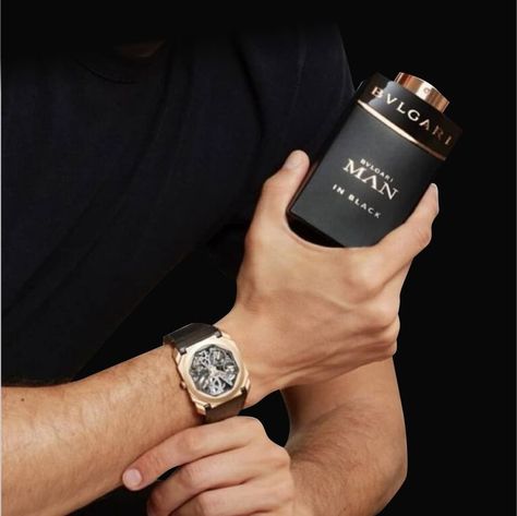 Bvlgari Man In Black, Bvlgari Man, Shoe Advertising, Black Perfume, Fragrance Photography, Scent Perfume, Perfect Date Night, Perfume Photography, Perfume Ad