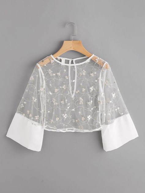 b4568df26077653eeadf29596708c94bdesc51853125ri Áo Blu, Back Embroidery, Fashion Tops Blouse, Trendy Fashion Tops, Crop Top Outfits, Girls Fashion Clothes, Teenage Fashion Outfits, Teen Fashion Outfits, Cute Casual Outfits