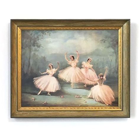 Romeo I Julia, Elle Fanning, Narnia, Aphrodite, Vintage Frames, Girl Drawing, Ballerinas, Kitsch, Art Museum