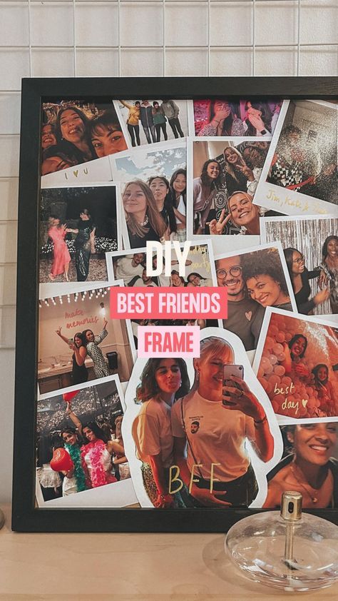 Create memories of your favourite people in this DIY Best Friends frame filled with love and unforgettable moments! ✨ Cute Paper Gifts, Photo Gifts Diy, Gifts For Best Friends, Christmas Gifts Ideas, Diy Photo Book, Friends Picture Frame, Diy Best Friend Gifts, Bff Gifts Diy, Personalised Gifts Diy