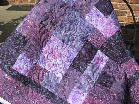 Purple Quilt, History Of Quilting, Purple Quilts, Charm Quilt, Quilt Square Patterns, Quilts Decor, Scrap Quilt Patterns, Abc 123, Beginner Quilt Patterns