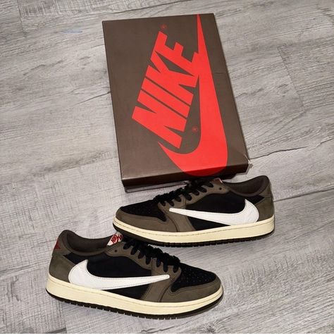 Size 10.5 - Jordan 1 x Travis Scott Low Mocha Travis Scott Low, Travis Scott, Jordan 1, Mocha, Jordan, Size 10, Nike, Clothes For Women, 10 Things