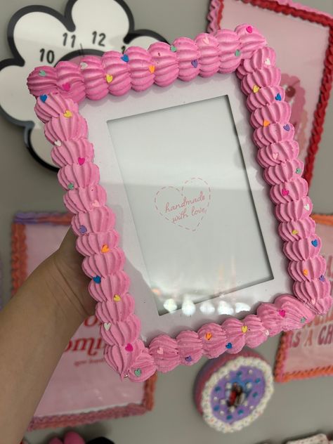 Fake Cake Photo Frame Pink With Colorful Heart Sprinkles 4x6 / 5x7 / 8x10 - Etsy Canada Baking Room Decor, Cake Picture Frame, Dessert Crafts, Fake Food Decor, Birthday Core, Fake Desserts, Faux Desserts, Girly Crafts, Pink Apartment