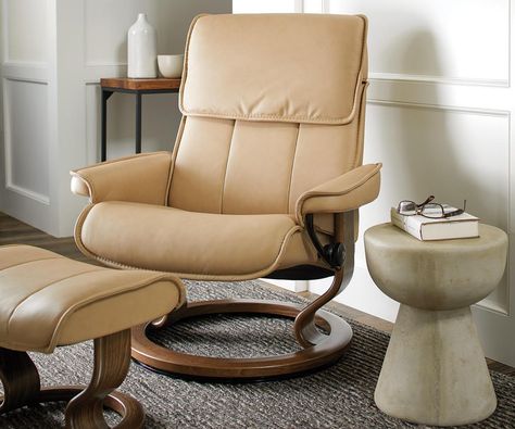 Stressless® Admiral Recliner - LaDiff Stressless Chair, Modern Recliner Chairs, Stressless Furniture, Round Swivel Chair, Leather Chair Living Room, Stressless Recliner, Recliner With Ottoman, Head Tilt, Swivel Recliner Chairs