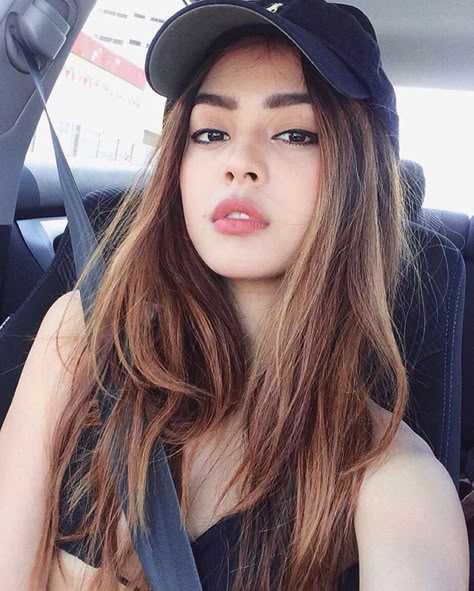 #lilymaymac #instagram Lily Maymac, Ordinary Girls, My Angel, Beauty Face, Rapunzel, Pretty Face, Hair Goals, Makeup Inspiration, Pretty People