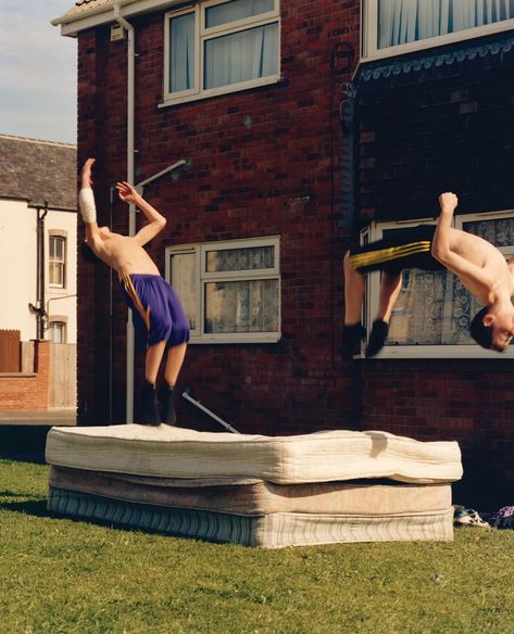 Jamie Hawkesworth takes us on a photographic journey around The British Isles Jamie Hawkesworth, Outdoor Sculpture, Documentary Photography, British Isles, The Grass, Photography Inspo, Taking Pictures, Film Photography, Ibiza