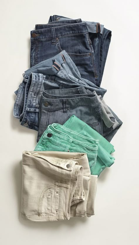 How To Fold Pants, Social Clothes, Fashion Still Life, Denim Flats, Boho Jeans, Shop Jeans, Stil Boho, Still Photography, The Boyfriend