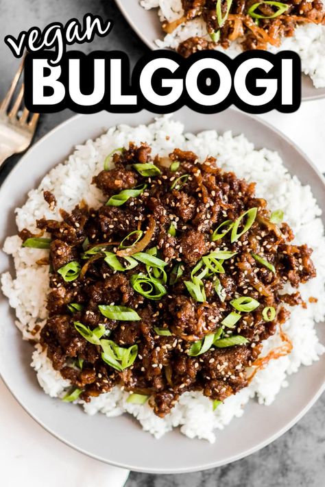 Vegan Bulgogi (Korean BBQ Beef) Vegan Bulgogi Recipe, Beyond Meat Recipes, Vegan Bulgogi, Korean Bbq Beef, Vegan Ground Beef, Bulgogi Recipe, Vegan Beef, Bulgogi Beef, Korean Beef