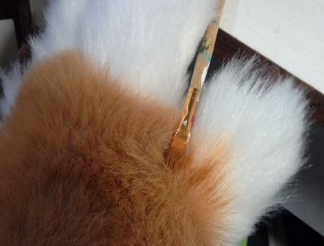 Matrices — Drybrushing to add details to faux fur Fake Fur Crafts, Fursuit Tutorial, Teddy Bear Clothes, Homemade Art, Gnomes Diy, Pet Brush, Diy Gnomes, Gnome Patterns, Gnomes Crafts