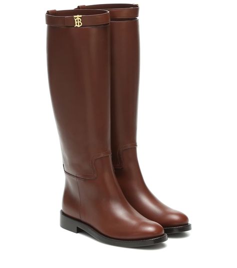 Burberry - Leather knee-high boots | Mytheresa Burberry Boots, Rainy Fall, Ugg Classic Tall, Winter Fashion Outfits Casual, Trending Boots, Burberry Shoes, Moon Boots, Knee High Leather Boots, Monogrammed Leather