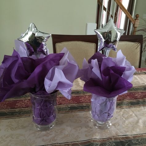 Wednesday Birthday Centerpiece, Purple Birthday Centerpiece Ideas, Selena Quintanilla Centerpieces, Diy Purple Centerpieces, 2000s Centerpiece Ideas, Star Centerpiece Ideas, Y2k Centerpieces, Euphoria Centerpiece Ideas, Purple Centerpieces Birthday