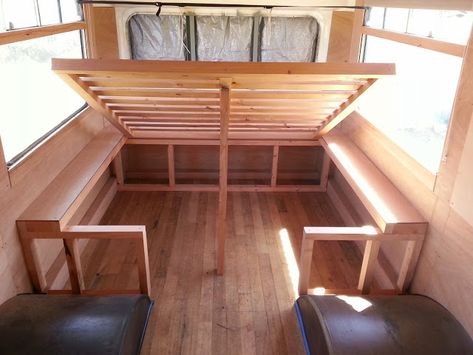 Bendy Bus House: 9. Fire escape hatch, lift up bed & lights Caravan Renovation Diy, Lift Up Bed, Diy Caravan, School Bus Camper, Small Camper, Caravan Decor, Caravan Makeover, Airstream Remodel, Bus Living