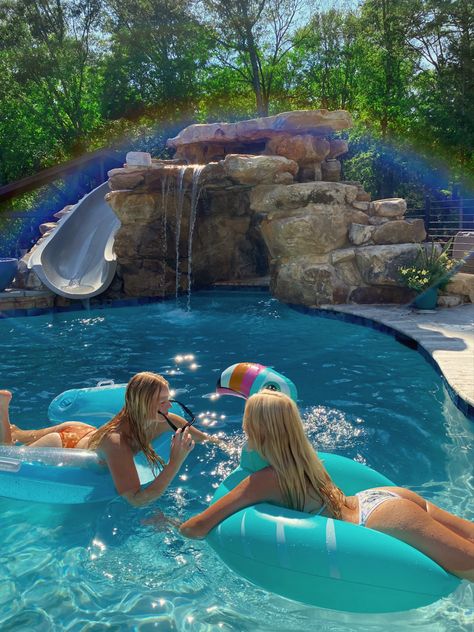 summer aesthetic | pool pics | pool pics with friends | pool pic inspo | pics with friends | bestfriend pics | bff | summer Cute Summer Pics With Friends, Group Pool Pictures, Pool Party Picture Ideas, Summer Pool Photos, Cute Pool Pictures With Friends, Bff Pool Pictures, Pool Photoshoot Ideas Friends, Pool Pics With Friends, Summer Pool Pics