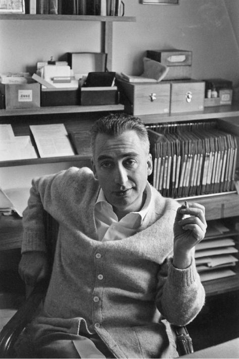 black and white photo from the 1960s with a man smoking a cigarette in his office Roland Barthes, Henri Cartier Bresson, Writers And Poets, Book Writer, French Photographers, Magnum Photos, Candid Photography, Philosophers, Photojournalism