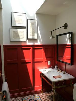 bathroom paint wainscot as contrast color Wainscoting Bathroom, Wainscoting Styles, Diy Wainscoting, Bad Inspiration, Bathroom Red, Painted Walls, Red Rooms, Trendy Bathroom, Bathroom Colors