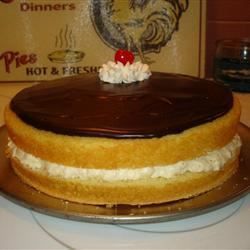 Bavarian Cream - Allrecipes.com Bavarian Cream Recipe, Bavarian Cream Filling, Pudding Frosting, Dinner Pies, Cake Filling Recipes, Bavarian Cream, Fried Pies, Boston Cream Pie, Boston Cream