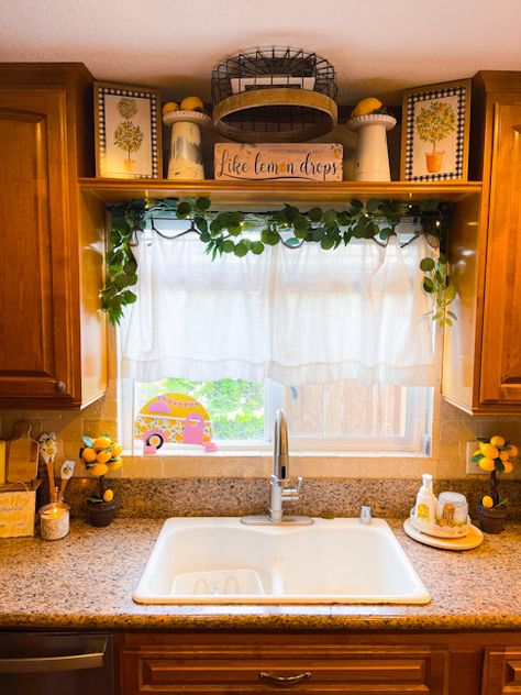 Above Sink Window Decor, Kitchen Window Decor Over Sink, Above Cabinet Decor Kitchen, Above Cabinet Decor, Tuscany Kitchen, Kitchen Window Decor, Decor Above Cabinets, Pig Kitchen, Kitchen Sink Window