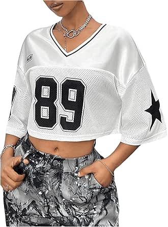 Baggy Crop Top, Football Jersey Outfit, Artsy Outfit, Jersey Outfit, Top Streetwear, Crop Top Outfits, Clothing Inspiration, Y2k Streetwear, Football Jersey