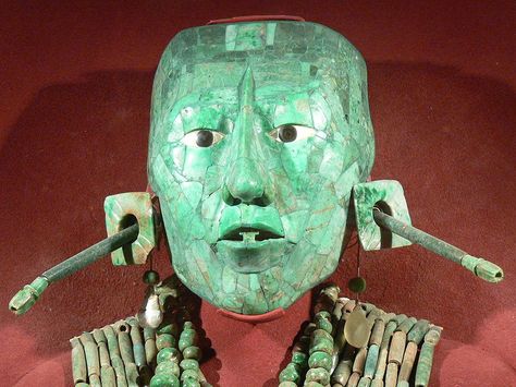 Lord Pacal of Palenque, jade mask. Mayan Civilization, The Boy King, Maya Civilization, Mayan Cities, Ancient Astronaut, Ancient Maya, Ancient Mayan, Hangzhou, World History