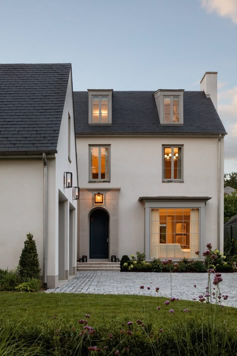 Work – Thomson & Cooke Architects Thomson Cooke Architects, Stone Front Porch, Modern Farmhouse Home Decor, Stucco Exterior, Architecture Landscape, Landscape Architects, Industrial House, Dream House Exterior, Colonial House