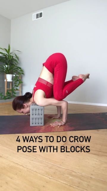 Crow Yoga Pose, Yoga To Increase Flexibility, Yoga Crow Pose, Crow Yoga, Yoga Handstand, Crow Pose, Arm Balances, Yoga Techniques, Yoga Props