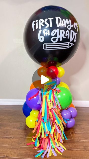 1st Day Of School Balloons, Back To School Balloon Ideas, First Day Of School Balloons, Back To School Balloon Columns, Back To School Balloon Bouquet, Back To School Balloon Decor, Back To School Balloon Garland, Back To School Balloons, School Balloons