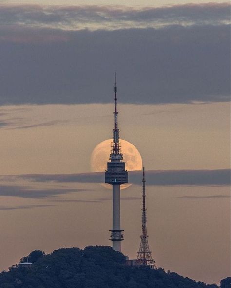 Korean beauty - N-Seoul Tower with the Fullmoon Namsan Tower Wallpaper, Namsan Tower Seoul Wallpaper, Seoul Tower Aesthetic, South Korea Seoul Wallpaper, Namsan Tower Seoul Aesthetic, 4k Wallpaper Iphone Aesthetic, South Korea Seoul Aesthetic, Seoul Wallpaper, Seoul Aesthetic