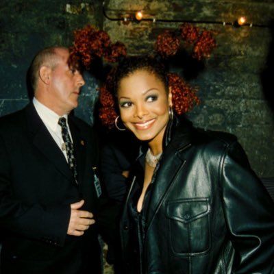 Janet Jackson Red Hair, 00s Hairstyles, Janet Jackson Velvet Rope, Janet Jackson Shirt, Janet Jackson 90s, The Velvet Rope, Miss Jackson, I Am Queen, Velvet Rope