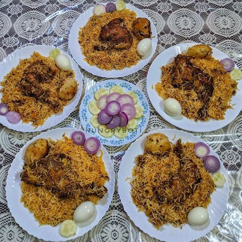 Chicken yummy biriyani looking so delicious 😋#biryani #food #foodie #indianfood #foodporn #chickenbiryani #foodphotography #chicken #biryanilovers #foodblogger #foodstagram #instafood #foodlover #biryanilove #yummy #foodgasm #delicious #foodies #muttonbiryani #foodiesofinstagram #homemade #tasty #biryanirecipe #mutton #rice #biryanilover #hyderabadibiryani #lunch #bhfyp #dumbiryani Mutton Biryani Photography, Biriyani Photos, Biriyani Photography, Biryani Photo, Biryani Photography, Mutton Rice, Biriyani Recipes, Biryani Food, Peppers Pasta