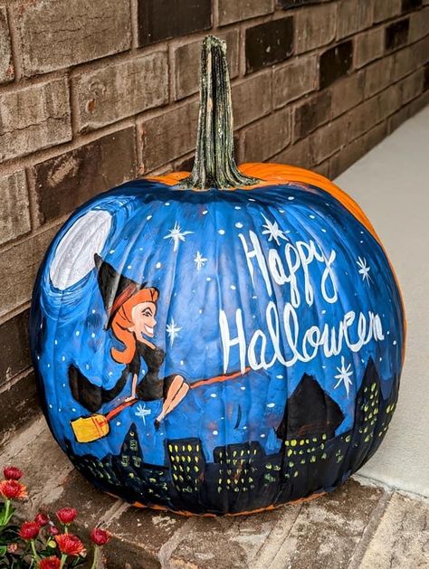 Cinderella Painted Pumpkin, Cinderella Pumpkin Painting, Dovleci Halloween, Pumpkin Board, Halloween Pumpkin Painting Ideas, Halloween Pumpkin Painting, Painted Pumpkin Ideas, Halloween Diy Door, Eye Drawings